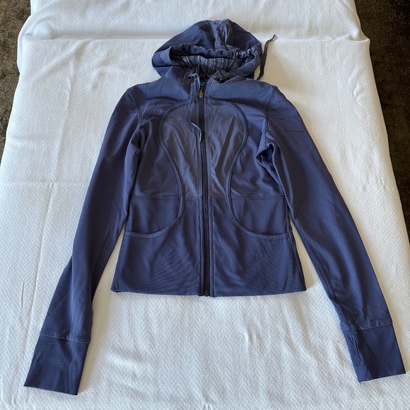 Lululemon Reversible Dance Studio Jacket, Size 6, Bluish/Purple (Rare) - Picture 8 of 15